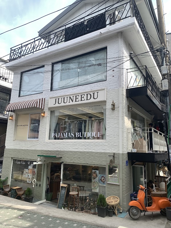JUUNEEDU PAJAMAS BOUTIQUE