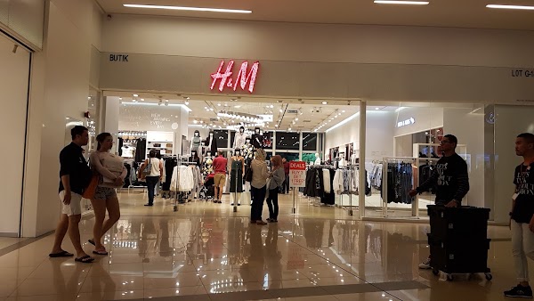 H&M