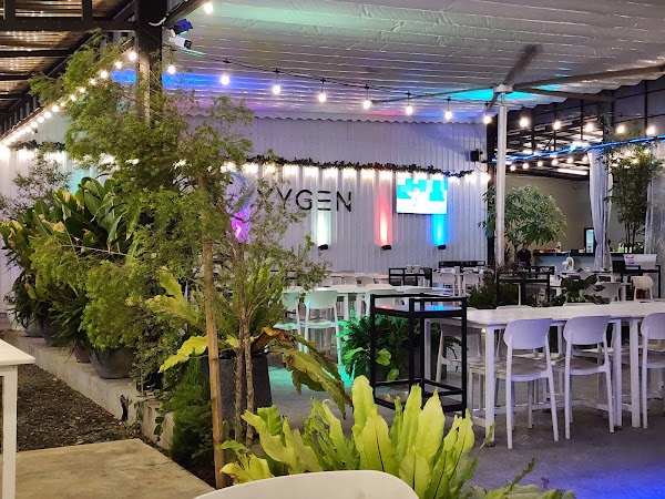 Oxygen Eatery and Coffee 3