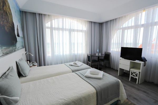 Luxury Beach Guest House 5