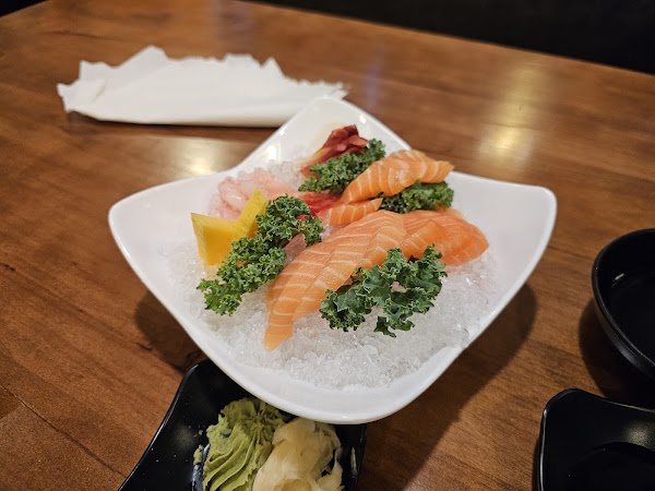 Sushi & Kitchen 3