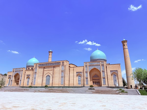 Hazrati Imam complex 5