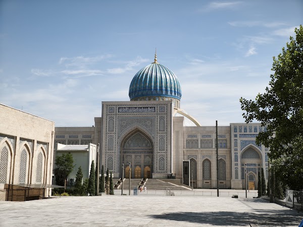 Hazrati Imam complex 3