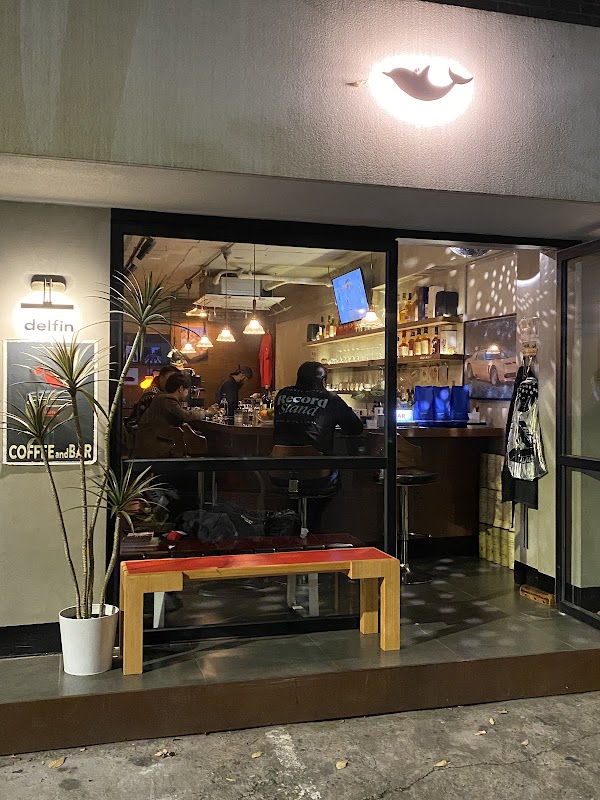Delfin Coffee Bar