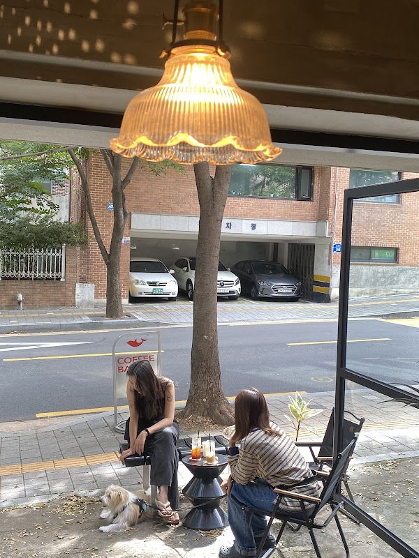 Delfin Coffee Bar 2