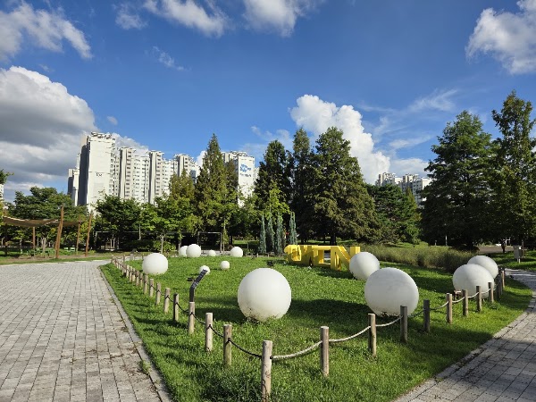 Hyowon Park 3
