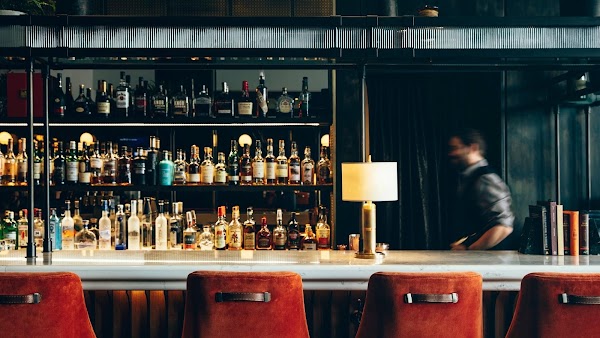 AXE LOUNGE BAR
