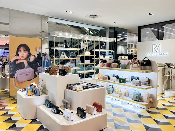 ROBINMAY新光三越台中中港店