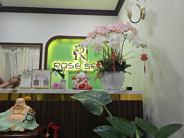 Rose Spa DAKAO - Herbal Hair Wash - Body & Foot MASSAGE for Men and Women 4