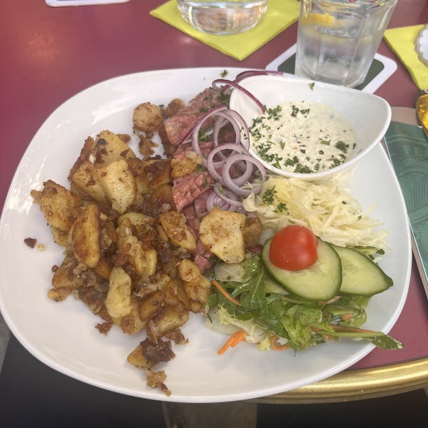 Café Puschkin 4