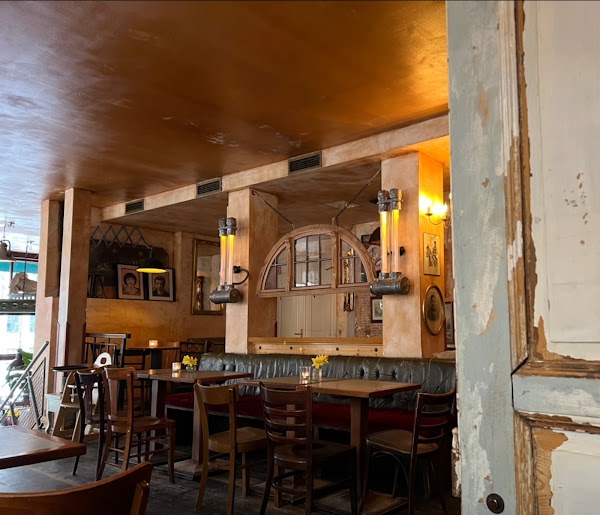 Café Puschkin 3