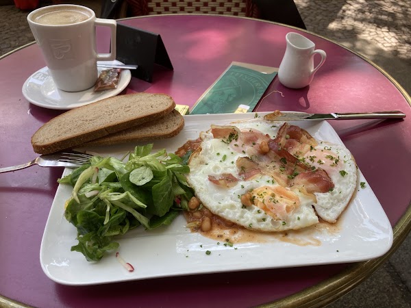 Café Puschkin 2