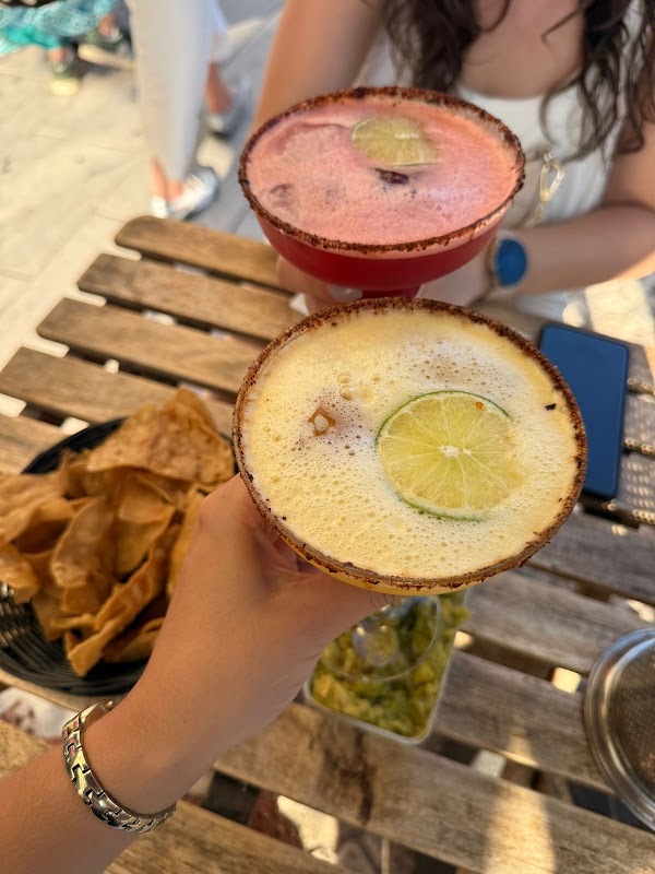 La Fugitiva Taco Bar 2