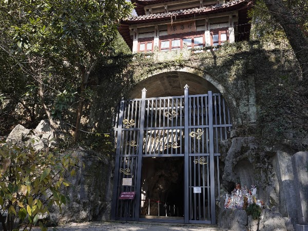 Yanxia Ancient Cave 5