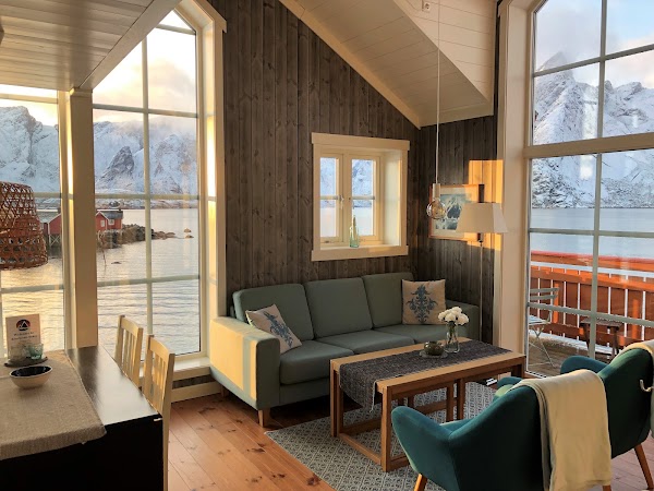 Reinefjord Sjøhus 4