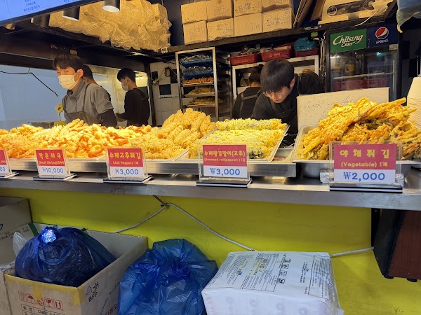 O. Gun Shrimp (Noryangjin Market)