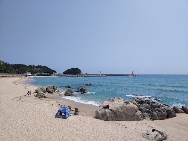 가진해변