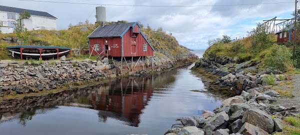 Å 3