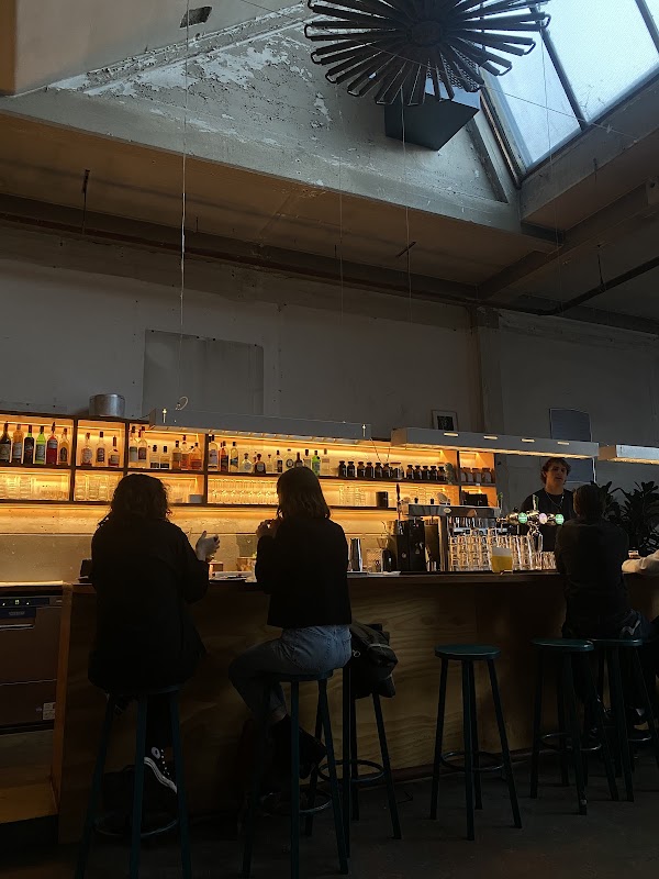 Benelux Bar 5