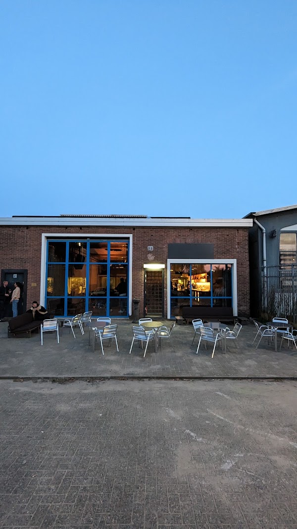 Benelux Bar 4