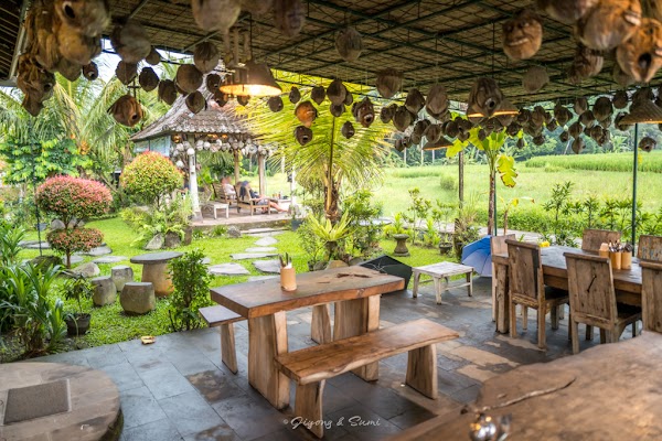 Sweet Orange Warung