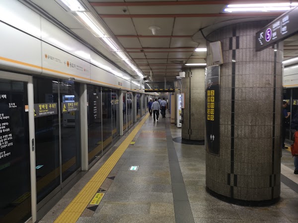 Jongno 3-ga 5