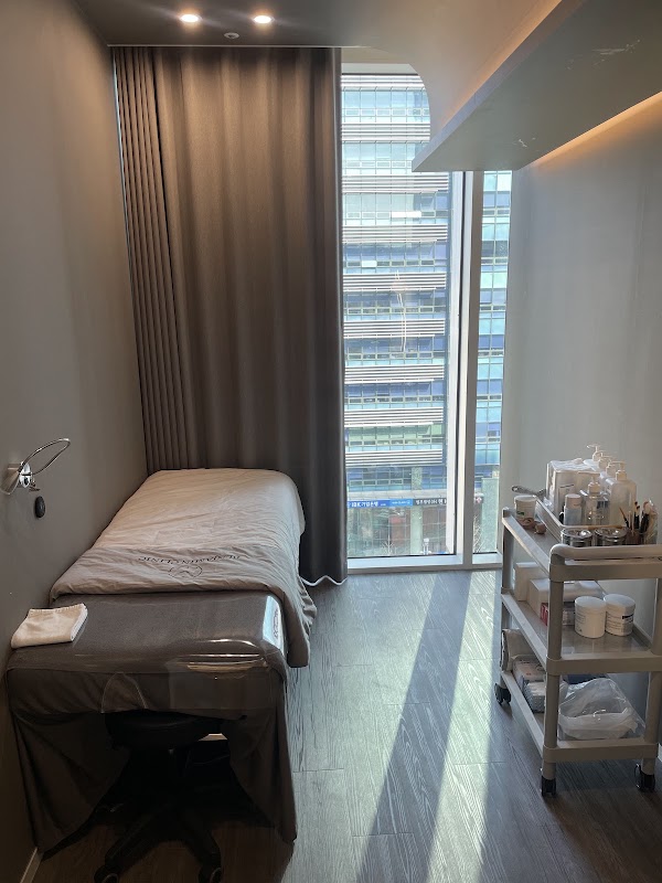 Benjamin Clinic 3