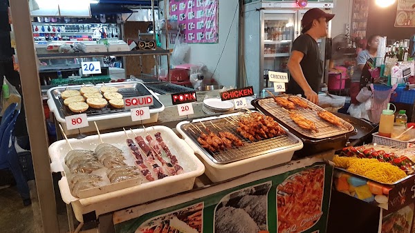 Night market place Krabi 4