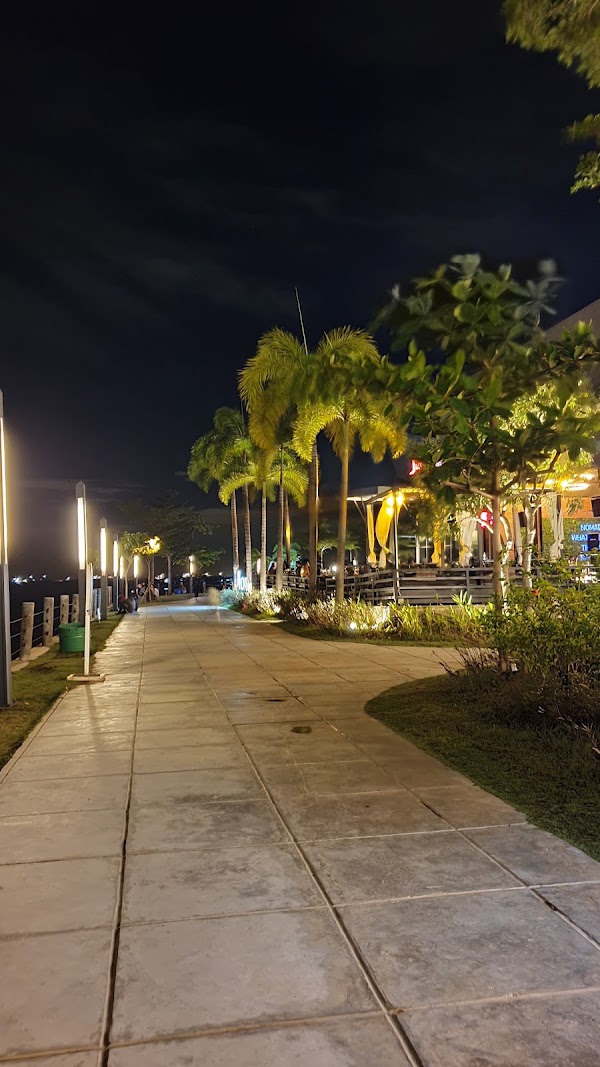 Jalan Harbour Bay