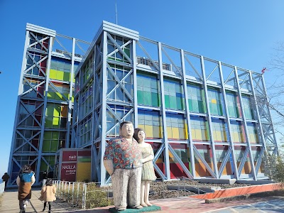 Haslla Art World 1