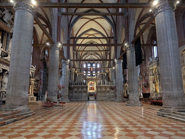 Basilica S.Maria Gloriosa dei Frari 5