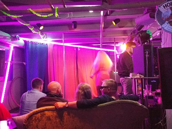 Rabbithole Arcade Pub 4