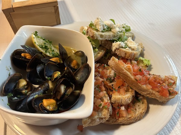 Lisbonita Restro & Bar 2