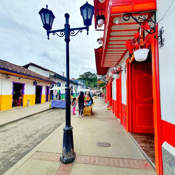 Calle Real 2