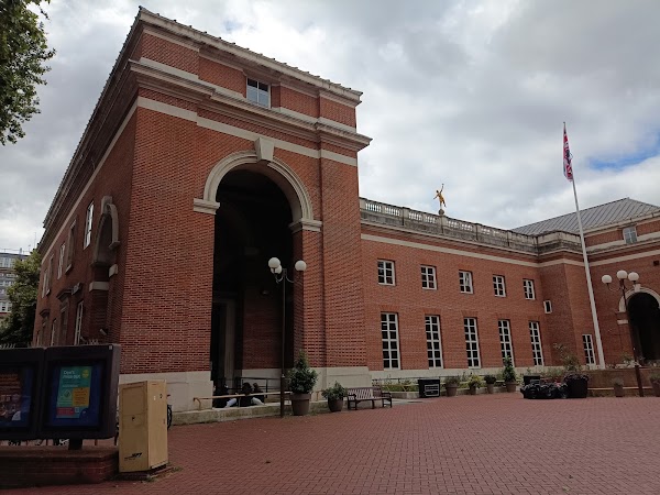 Kensington Town Hall