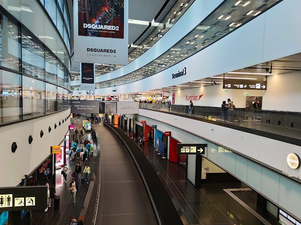 Vienna International Airport 1