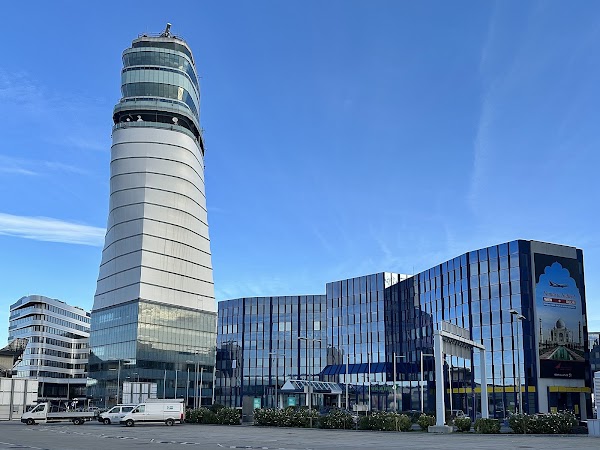 Vienna International Airport 4