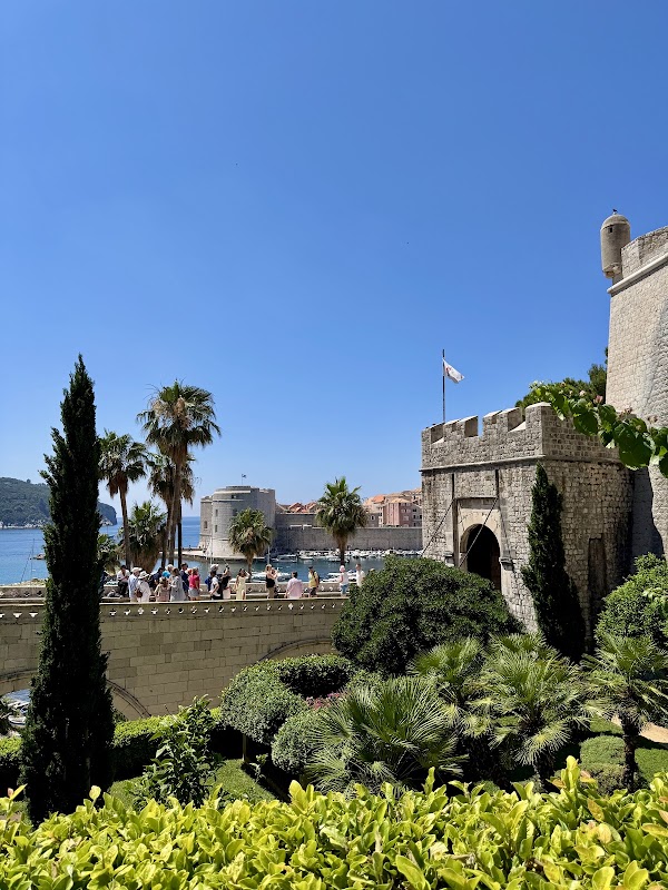Ploce gate 5
