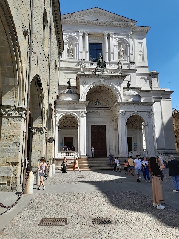 Via Sant'Alessandro 3