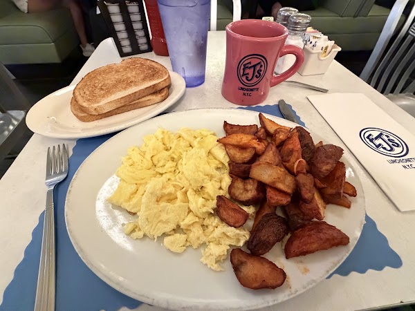 EJ's Luncheonette 3