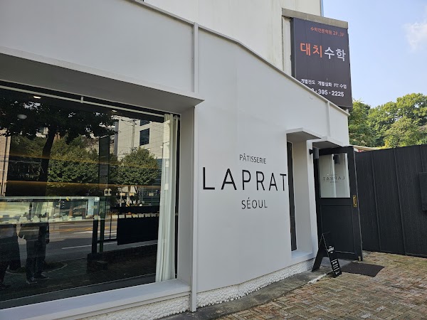LAPRAT
