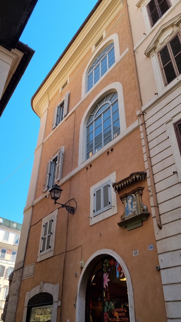 Via di Campo Marzio, 41 1