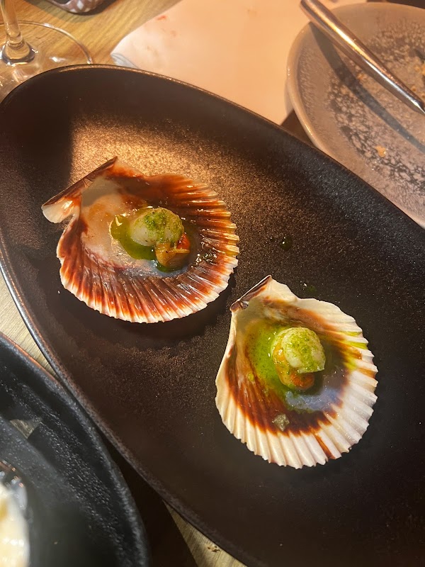 MóN Restaurant & Boutique 4