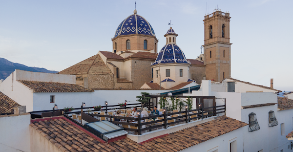 MóN Restaurant & Boutique 3