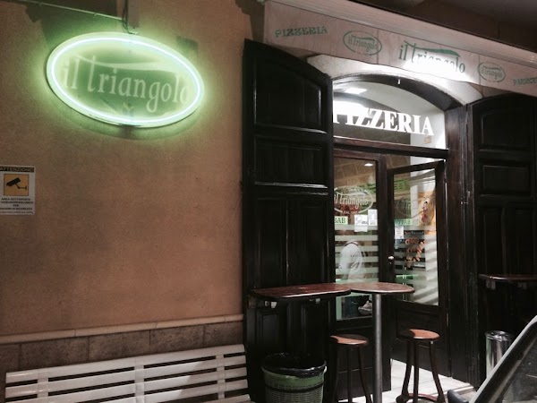 Pizzeria Paninoteca Il Triangolo dal 1997 - Monopoli