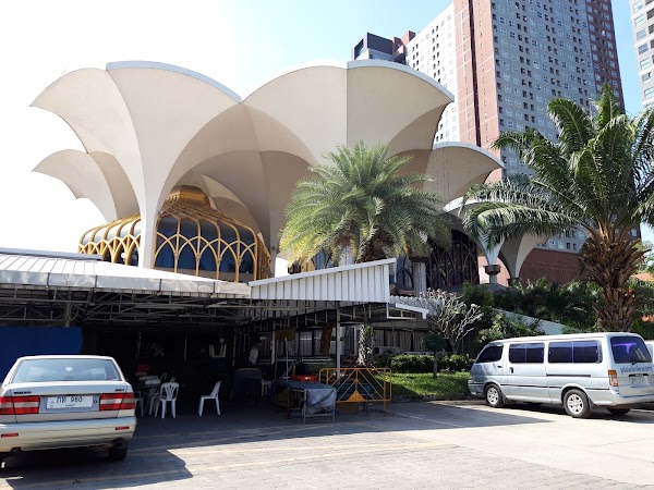 The Foundation of Islamic Centre of Thailand Library 5