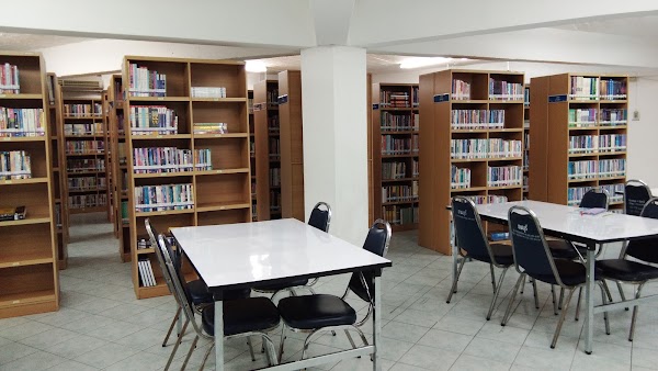 The Foundation of Islamic Centre of Thailand Library 3