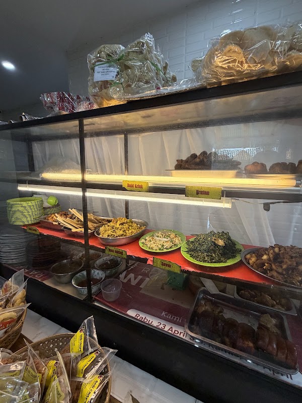 Sate Babi Bawah Pohon 2