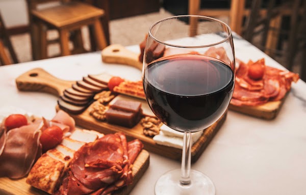 Canto da Atalaia - Fado & Portuguese Food 5