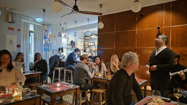 Canto da Atalaia - Fado & Portuguese Food 2
